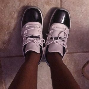 Jordan concord low top 11’s.